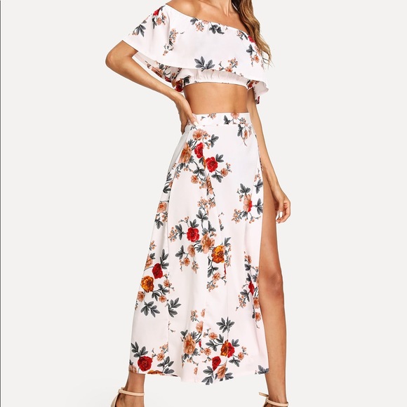 Floral Print Crop Top w side Slit Skirt NWOT - Picture 4 of 4